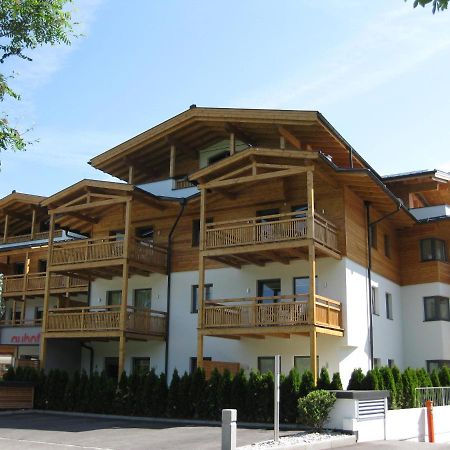 Avenida Style Appartements By Alpin Rentals - Incl Summercard Kaprun Exterior photo